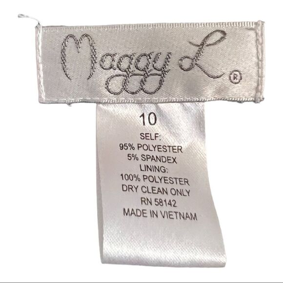 Sz 10 Dress Polka Dot with shoulder pads & figure flattering style NWOT - Picture 12 of 13